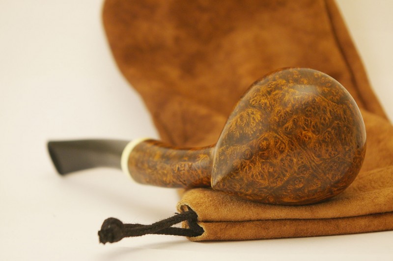 BONDAREV 1404 Smooth acorn with mamonth decoration